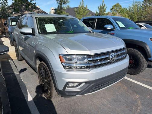 2018 Volkswagen Atlas 3.6L SEL Premium