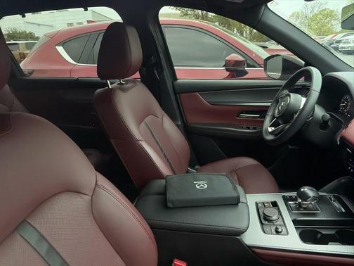 Rhodium 2025 Mazda CX-70 3.3 Turbo S Premium Package