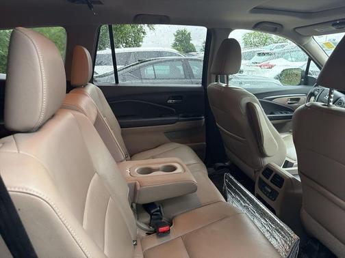 Black 2016 Honda Pilot EX-L