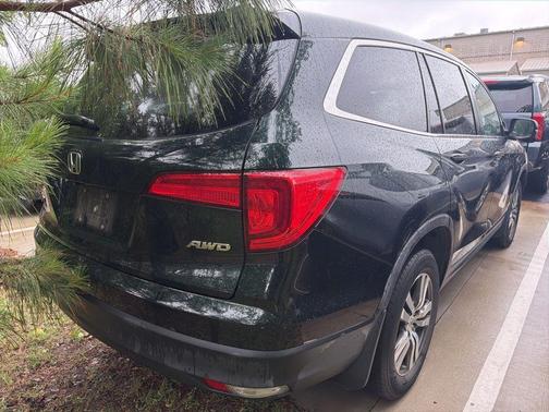 Black 2016 Honda Pilot EX-L