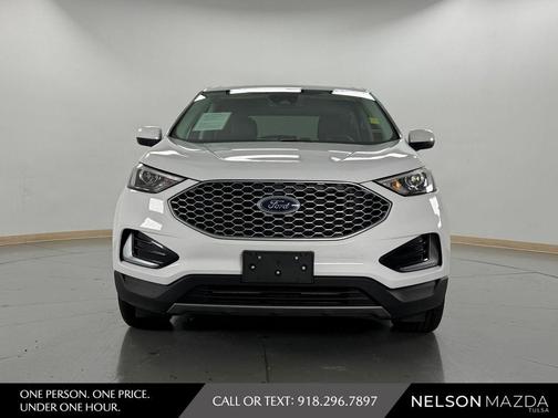 Oxford White 2024 Ford Edge SEL