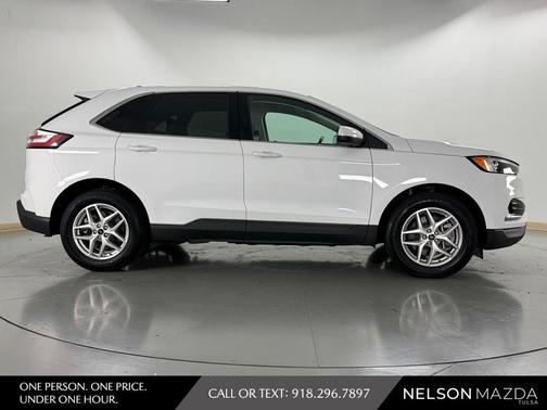 Oxford White 2024 Ford Edge SEL