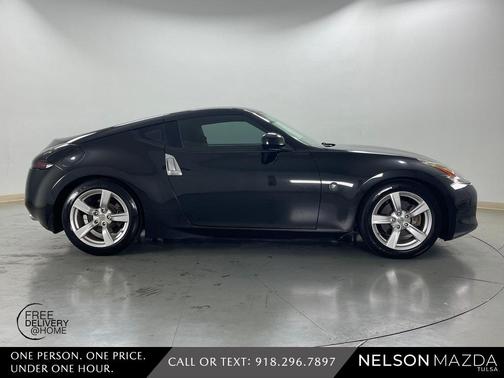 2011 Nissan 370Z Base