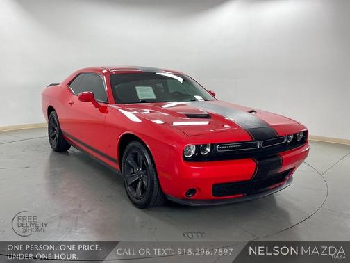 2015 Dodge Challenger SXT