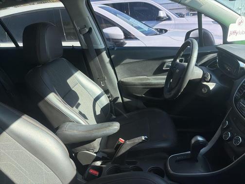 2021 Chevrolet Trax LT