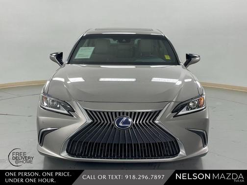 2020 Lexus ES 300h Base