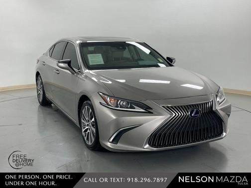 2020 Lexus ES 300h Base