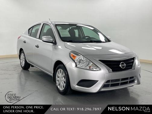 2016 Nissan Versa 1.6 S+