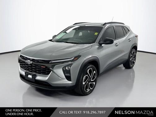 Sterling Gray Metallic 2024 Chevrolet Trax 2RS