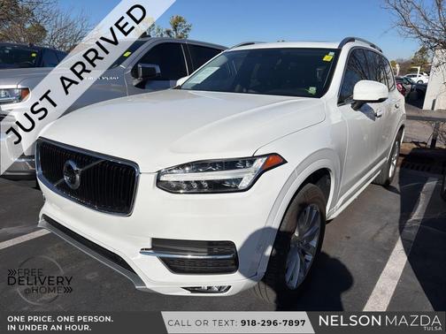 2018 Volvo XC90 T5 Momentum