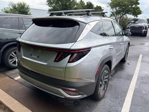 Shimmering Silver 2025 Hyundai TUCSON Hybrid Limited