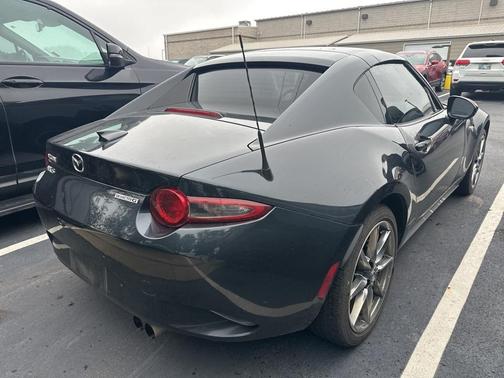 2022 Mazda MX-5 Miata RF Grand Touring