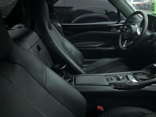2022 Mazda MX-5 Miata RF Grand Touring