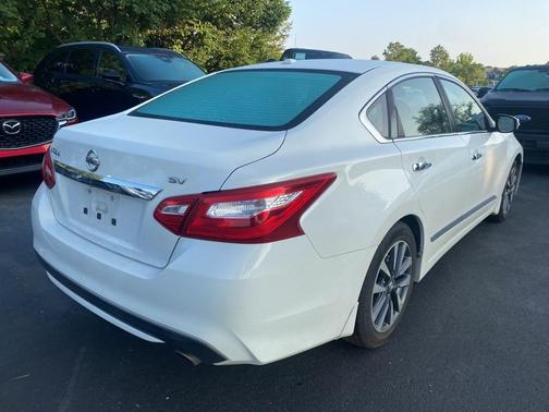 2016 Nissan Altima 2.5 SV
