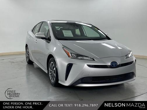 2019 Toyota Prius XLE