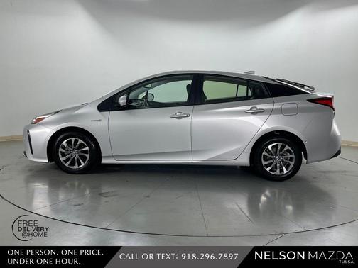 2019 Toyota Prius XLE