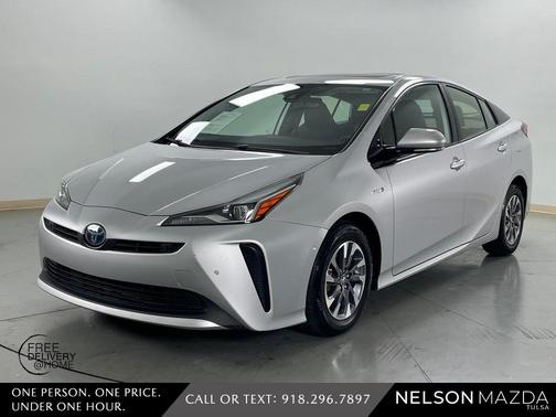 2019 Toyota Prius XLE