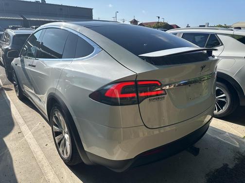 2019 Tesla Model X Long Range