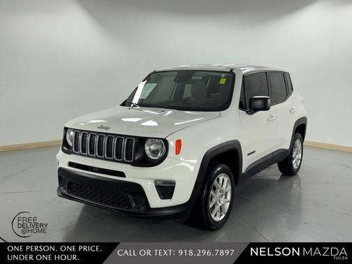 Alpine White Clearcoat 2023 Jeep Renegade Latitude