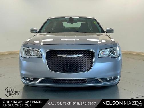 2016 Chrysler 300C Base