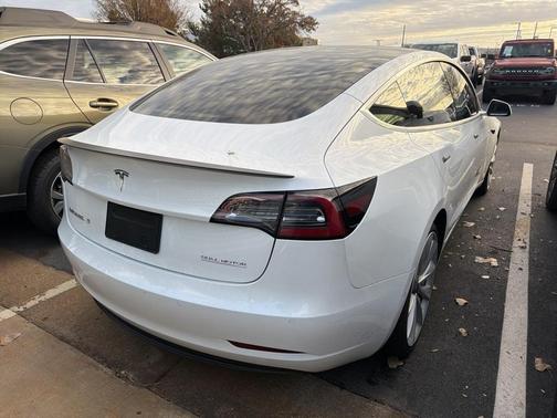 2019 Tesla Model 3 Performance