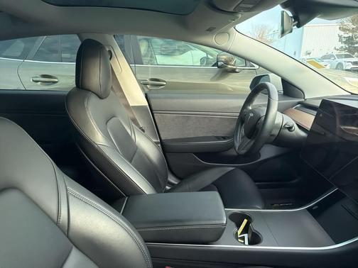 2019 Tesla Model 3 Performance