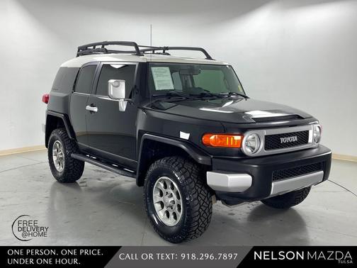 2013 Toyota FJ Cruiser Base