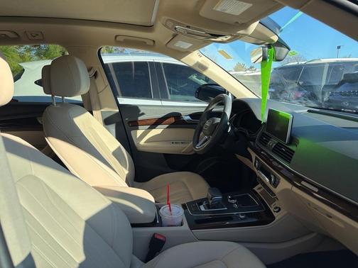 2018 Audi Q5 2.0T Prestige