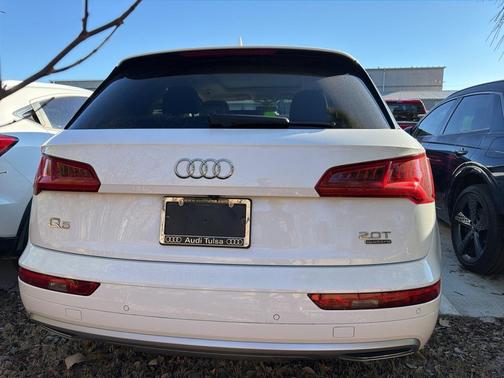 2018 Audi Q5 2.0T Prestige