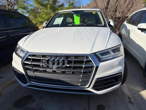 2018 Audi Q5 2.0T Prestige