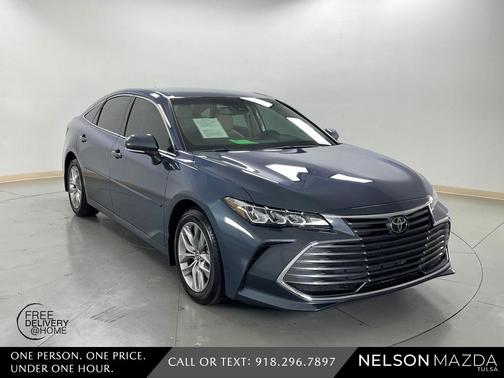 2022 Toyota Avalon XLE