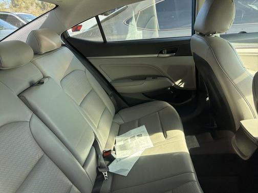 2018 Hyundai ELANTRA Limited