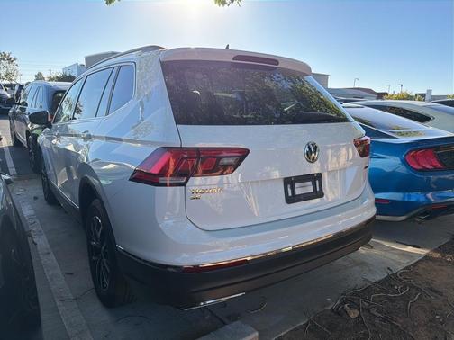 2021 Volkswagen Tiguan 2.0T SE