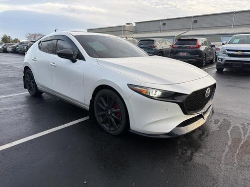 2024 Mazda Mazda3 Premium Plus