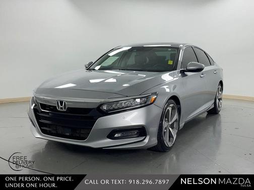 2019 Honda Accord Touring 2.0T
