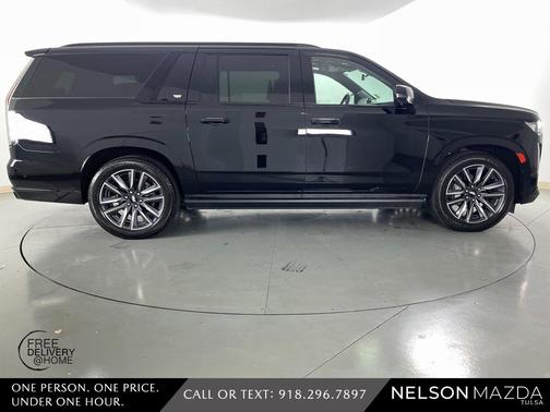 2022 Cadillac Escalade ESV Sport Platinum