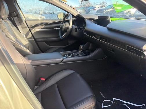 2025 Mazda Mazda3 FWD w/Select Package