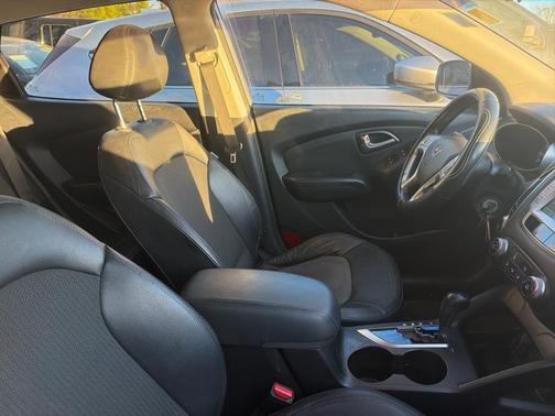 2011 Hyundai TUCSON GLS