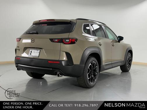 Zircon Sand Metallic 2026 Mazda CX-50 2.5 S Meridian Edition
