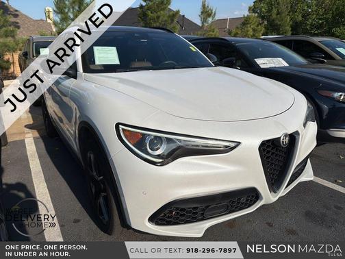 White Tri-Coat 2019 Alfa Romeo Stelvio Ti Sport
