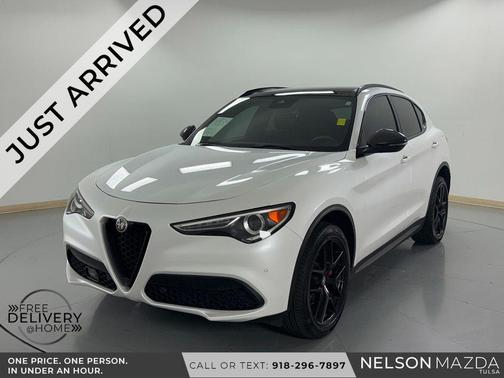 White Tri-Coat 2019 Alfa Romeo Stelvio Ti Sport