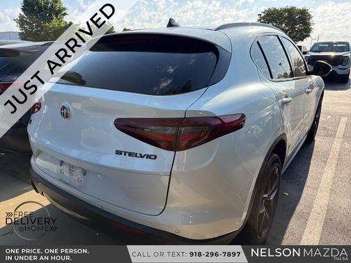 White Tri-Coat 2019 Alfa Romeo Stelvio Ti Sport