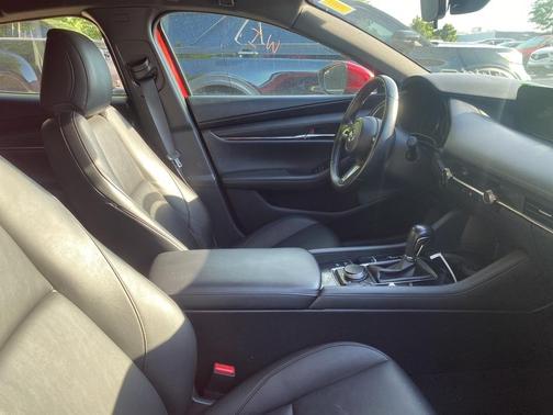 2023 Mazda Mazda3 FWD w/Preferred Package