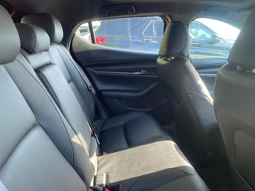 2023 Mazda Mazda3 FWD w/Preferred Package