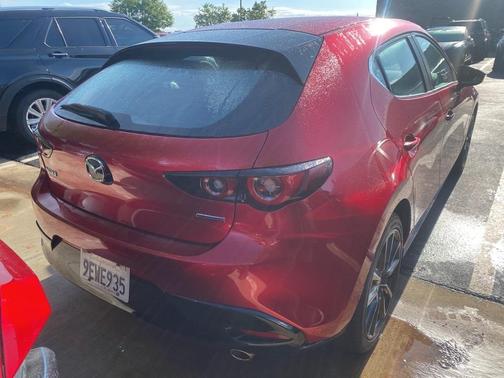2023 Mazda Mazda3 FWD w/Preferred Package