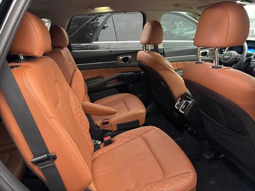 2023 Kia Sorento X-Line SX Prestige