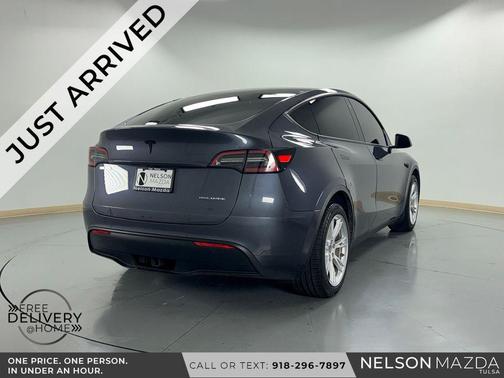Gray 2023 Tesla Model Y Long Range