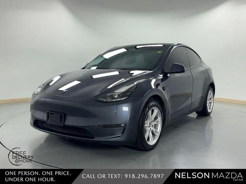 Gray 2023 Tesla Model Y Long Range