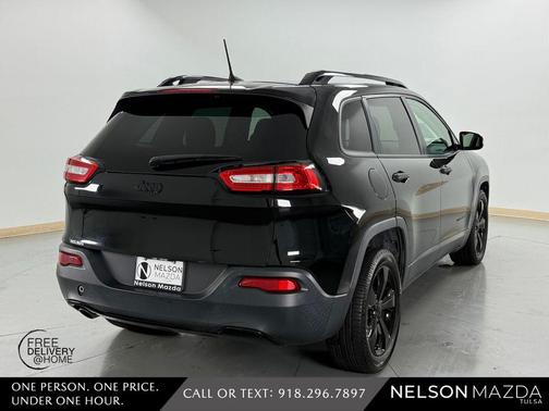 Diamond Black 2017 Jeep Cherokee Sport