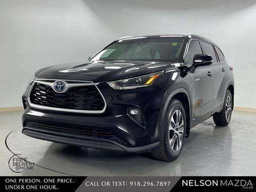 2021 Toyota Highlander Hybrid XLE